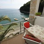 Seaside Secluded Cove Smokvina, Hvar - 9501 Appartement *